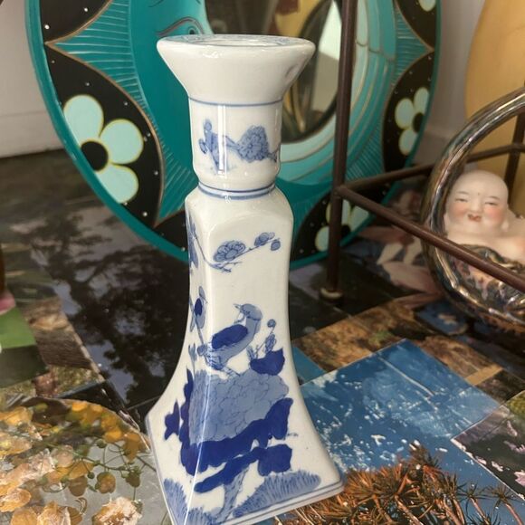 Vintage Chinoiserie Blue And White Candlestick Holder 9" - Picture 5 of 16